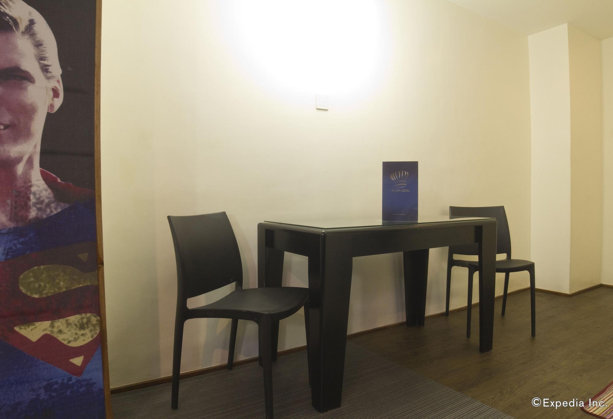 Icon Hotel North Edsa Quezon City Exterior foto